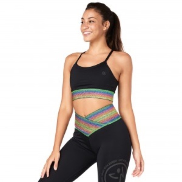 ZUMBA INSPIRE SCOOP BRA.  Glittery band X cross back NWT  Medium - Picture 12 of 12